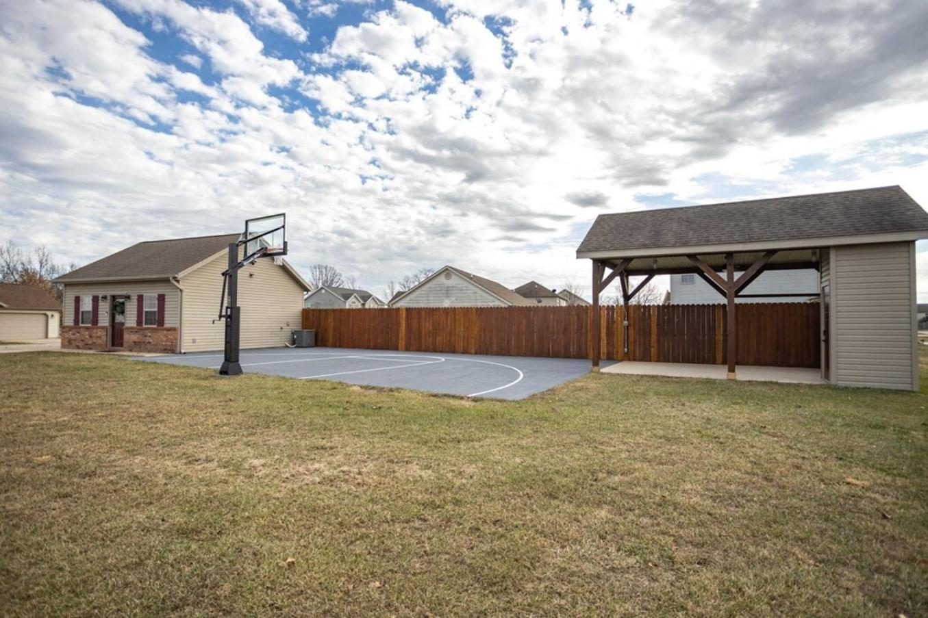 Tiny Home With Hot Tub Near Ft Leonard Wood! Waynesville المظهر الخارجي الصورة