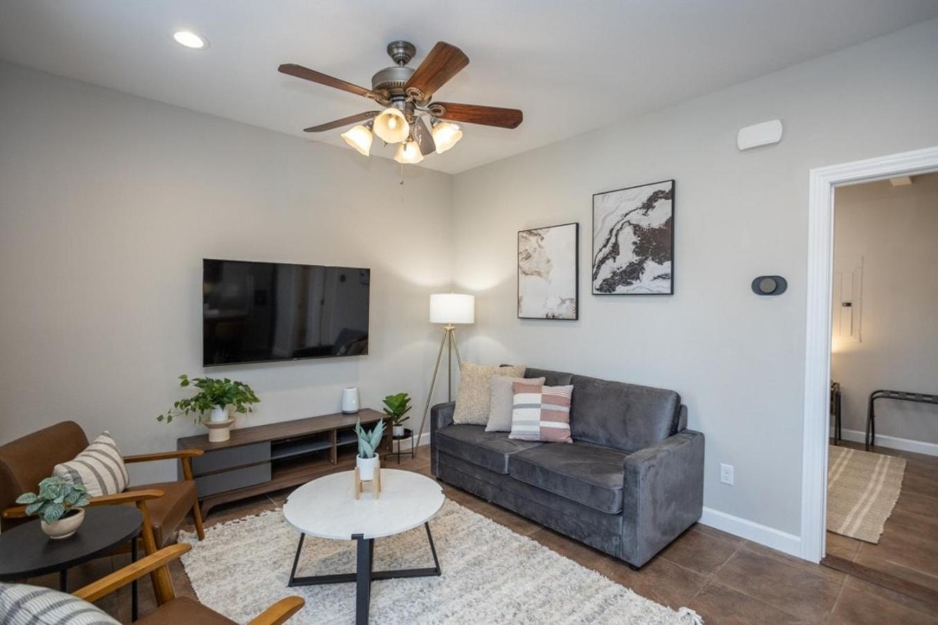Tiny Home With Hot Tub Near Ft Leonard Wood! Waynesville المظهر الخارجي الصورة