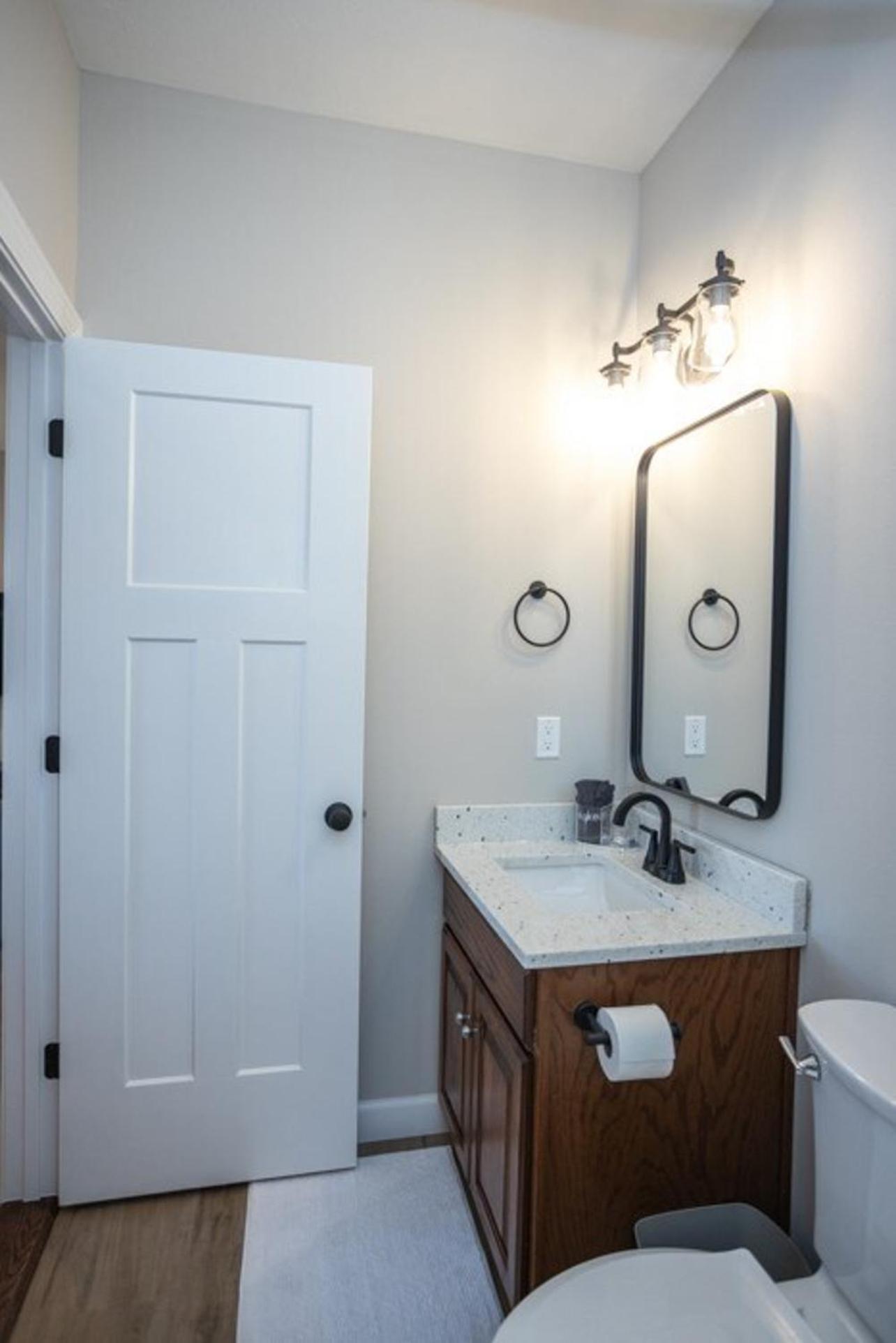 Tiny Home With Hot Tub Near Ft Leonard Wood! Waynesville المظهر الخارجي الصورة